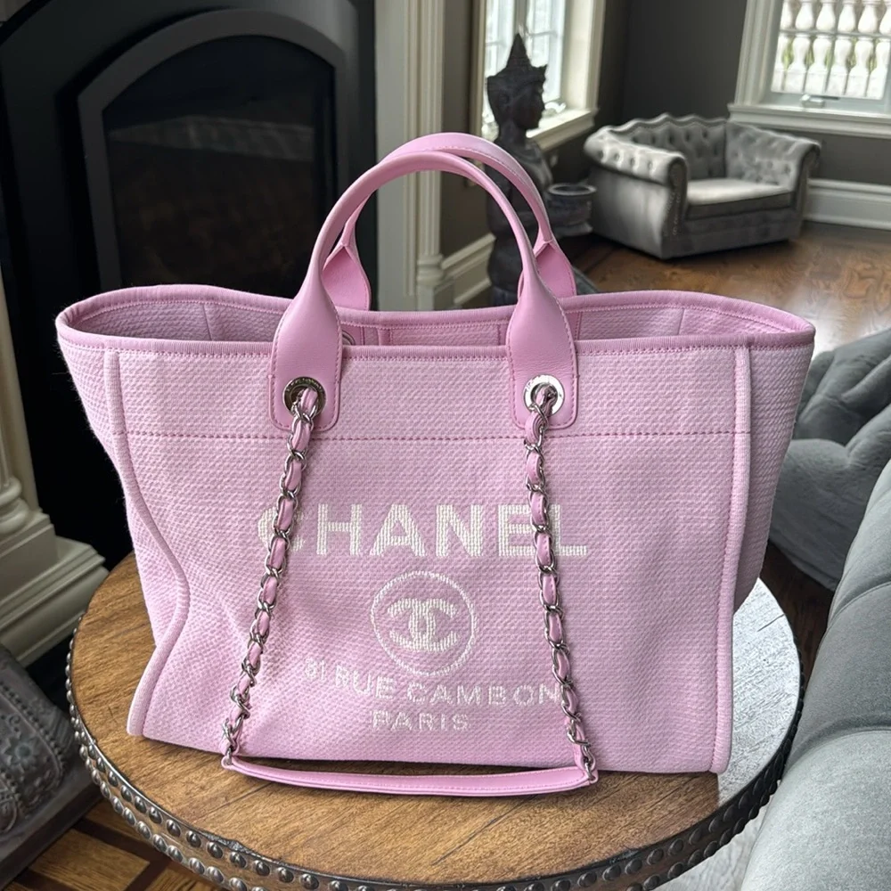 Chanel 22s pink deauville tote beach travel bag with pouch and box large pastel